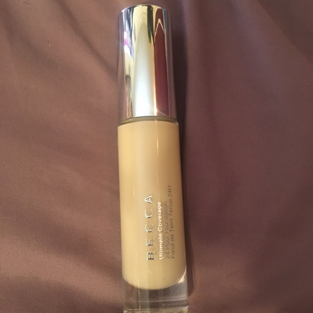 Becca ultimate coverage 24 hour foundation.